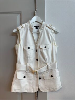 East 5th White Sleeveless Utility Vest with Belt